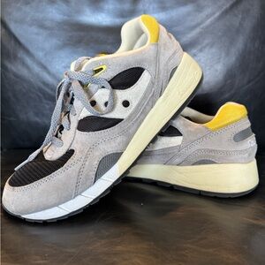 Saucony XT 600 Gray and Yellow Sneakers men’s 9